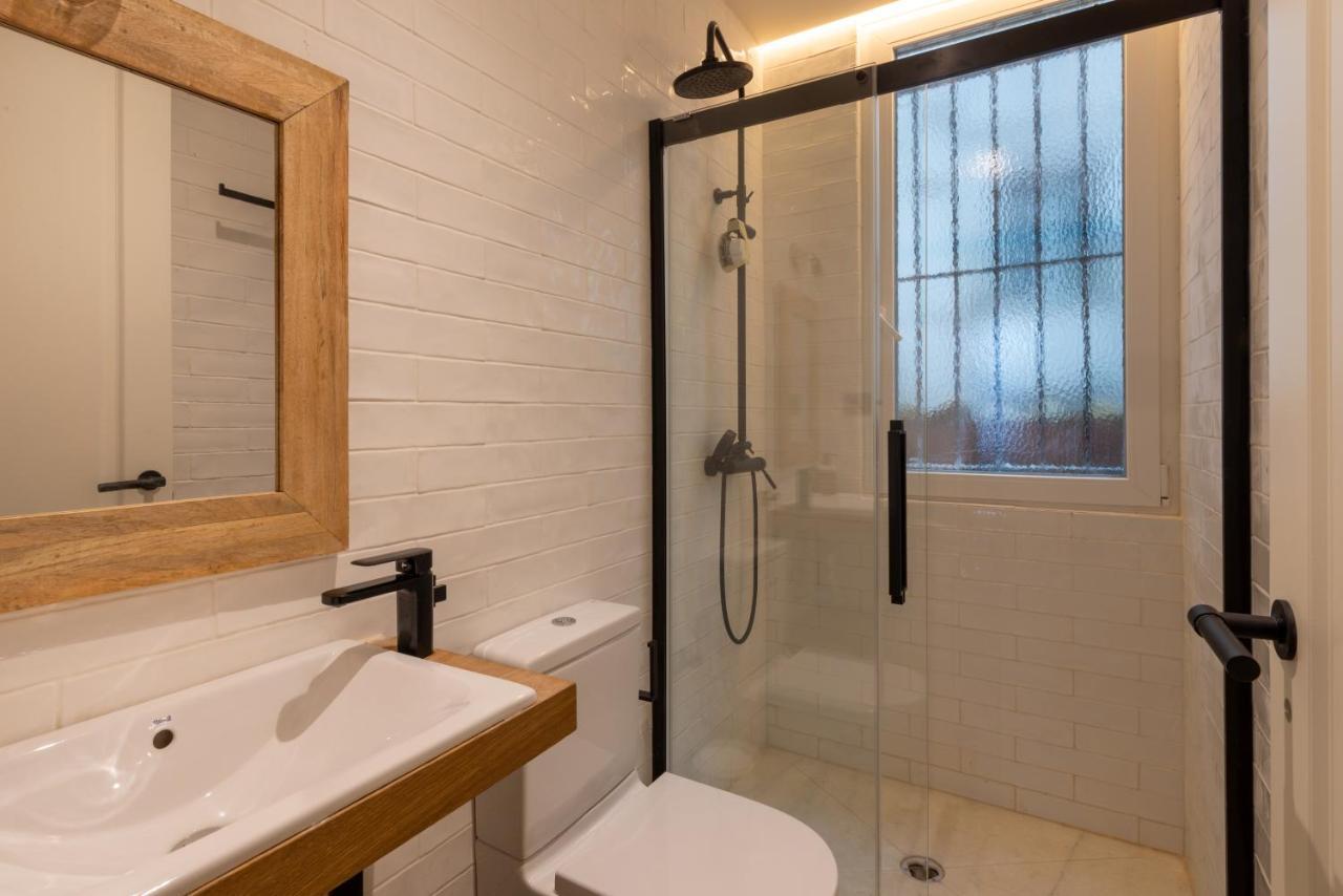 Alhondiga By Staynnapartments Bilbao Ngoại thất bức ảnh