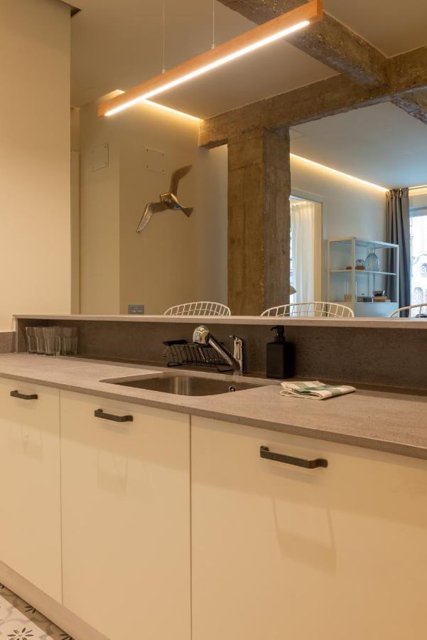 Alhondiga By Staynnapartments Bilbao Ngoại thất bức ảnh