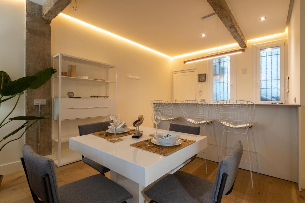 Alhondiga By Staynnapartments Bilbao Ngoại thất bức ảnh